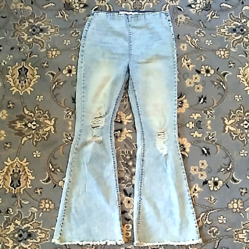 Tinseltown Light Blue Flare Jeans with Distressed Details